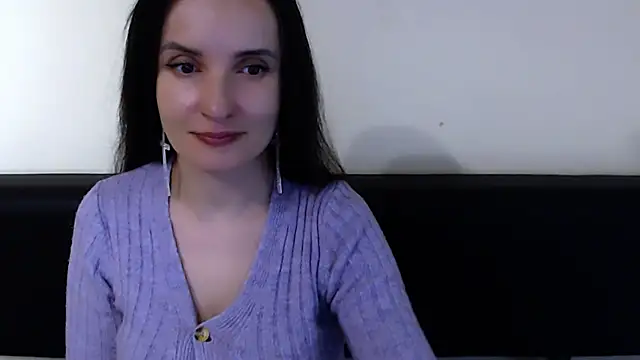 Snapshot of LaimaV_ chatting on 05-10-26, 08:47 LaimaV online show from 05-10-26, 08:47
