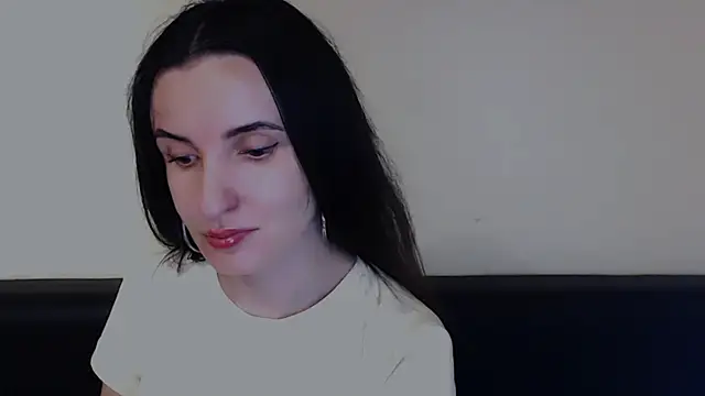 Snapshot of LaimaV_ chatting on 05-30-26, 05:21 LaimaV online show from 05-30-26, 05:21