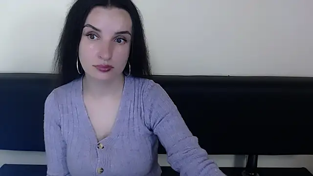 Snapshot of LaimaV_ chatting on 06-02-26, 02:19 LaimaV online show from 06-02-26, 02:19