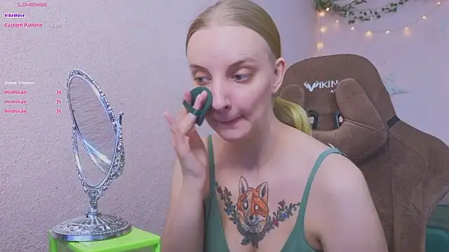 Fluffy muffin  online show from 02-28-26, 09:32