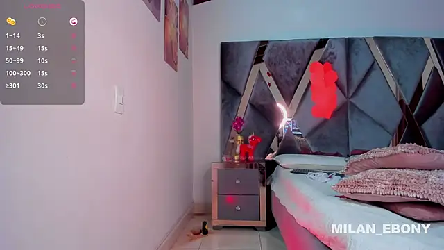 Milan ebony online show from 02-12-25, 11:41