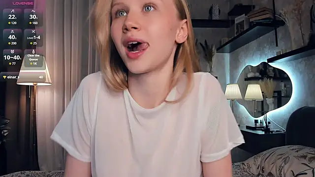 AnitaaClark online show from 09-10-25, 07:03