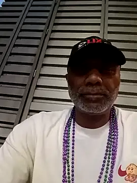 Snapshot of yasohw chatting on 03-05-25, 12:05 yasohw online show from 03-05-25, 12:05