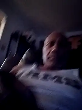 Snapshot of yasohw chatting on 11-28-25, 02:58 yasohw online show from 11-28-25, 02:58