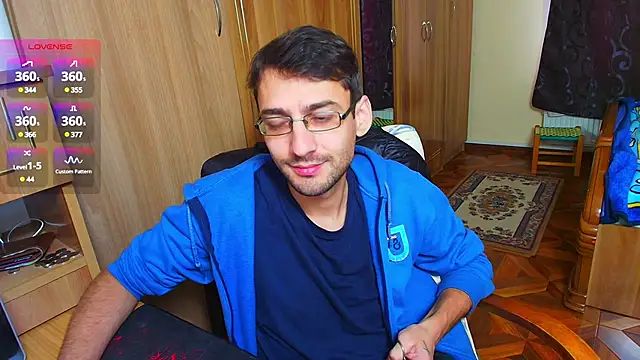 Snapshot of HungEddy chatting on 12-02-24, 11:12 HungEddy online show from 12-02-24, 11:12