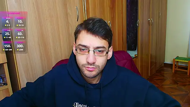 Snapshot of HungEddy chatting on 01-17-25, 12:52 HungEddy online show from 01-17-25, 12:52