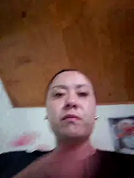 Snapshot of RenataSexy_ chatting on 02-20-26, 06:08 RenataSexy online show from 02-20-26, 06:08