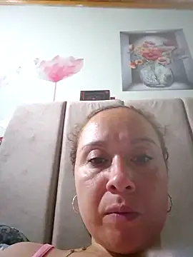 Snapshot of RenataSexy_ chatting on 03-28-26, 01:49 RenataSexy online show from 03-28-26, 01:49