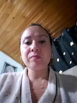 Snapshot of RenataSexy_ chatting on 05-05-26, 02:08 RenataSexy online show from 05-05-26, 02:08