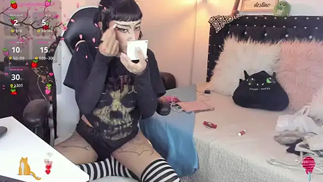 Snapshot of meow_mota chatting on 03-13-25, 08:11 meow mota online show from 03-13-25, 08:11