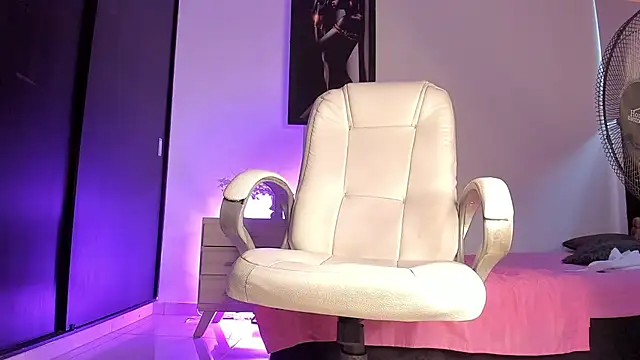 ALANAH KITTY online show from 12-09-24, 10:20