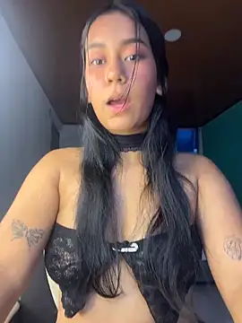 ALANAH KITTY online show from 04-01-26, 08:17