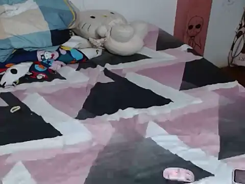 Snapshot of Avoa_26 chatting on 12-18-25, 05:13 Avoa 26 online show from 12-18-25, 05:13