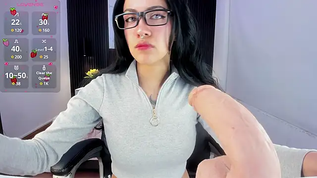 Snapshot of Gianna_foxy chatting on 01-29-25, 08:29 Gianna foxy online show from 01-29-25, 08:29