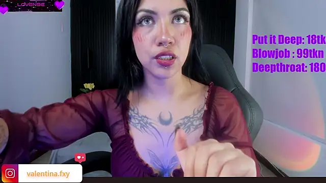 Snapshot of Gianna_foxy chatting on 09-24-25, 06:06 Gianna foxy online show from 09-24-25, 06:06