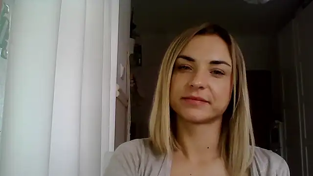 Snapshot of ashley_xlove chatting on 12-11-24, 10:47 ashley xlove online show from 12-11-24, 10:47