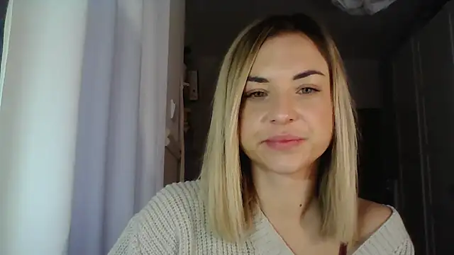 Snapshot of ashley_xlove chatting on 01-09-25, 07:42 ashley xlove online show from 01-09-25, 07:42