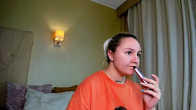 Debbie Taylor online show from 12-07-24, 07:43