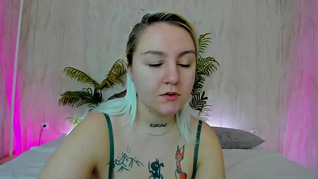 Debbie Taylor online show from 12-19-24, 02:57