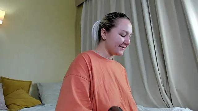 Debbie Taylor online show from 01-08-25, 02:56