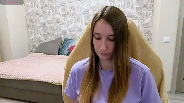 Snapshot of beril_kiss- chatting on 10-14-25, 06:09 beril kiss- online show from 10-14-25, 06:09