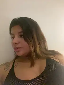 Snapshot of adop_me__ chatting on 03-03-25, 03:30 adop me online show from 03-03-25, 03:30