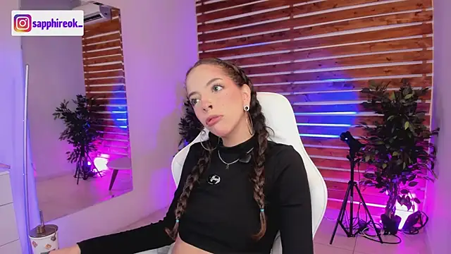 Sapphire Venuss online show from 04-27-26, 12:52