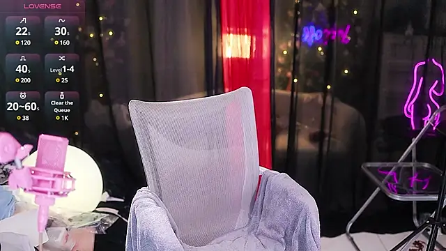 Snapshot of Evajoannana chatting on 12-26-24, 01:10 Evajoannana online show from 12-26-24, 01:10