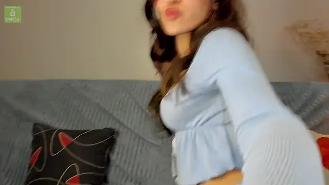 erika hoiree online show from 12-06-24, 03:19