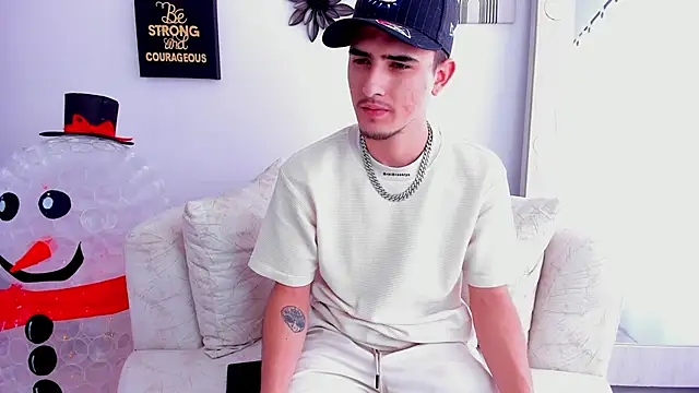 PhilipRich online show from 12-16-24, 07:32