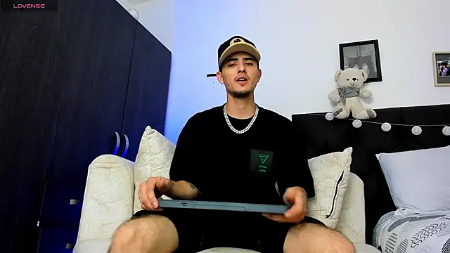 PhilipRich online show from 01-12-25, 06:38