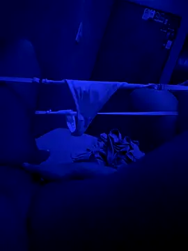 mismmia online show from 10-20-25, 05:30