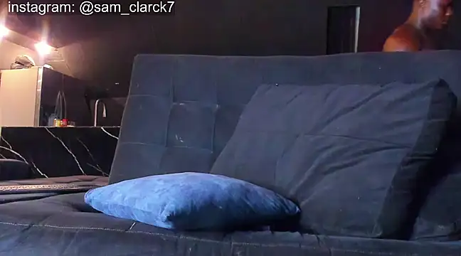 Snapshot of Sam_clarck chatting on 02-01-25, 01:55 Sam clarck online show from 02-01-25, 01:55