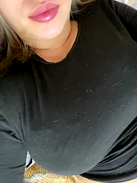 69Laura696 online show from 12-02-24, 09:35