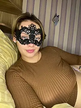 69Laura696 online show from 09-12-25, 03:34