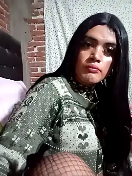 yovana13 online show from 11-06-25, 07:42