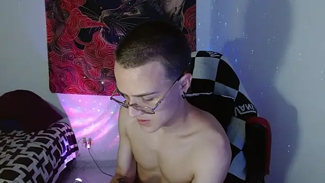 Snapshot of Im_Oliverpark chatting on 10-07-25, 11:02 Im Oliverpark online show from 10-07-25, 11:02