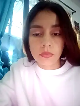 Snapshot of Luci_And_Sofi chatting on 10-27-25, 04:22 Luci And Sofi online show from 10-27-25, 04:22