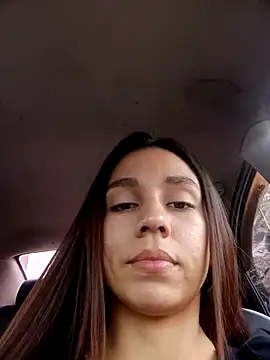 Luci And Sofi online show from 04-29-26, 08:04