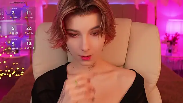 HaylaAmber online show from 12-16-24, 07:04