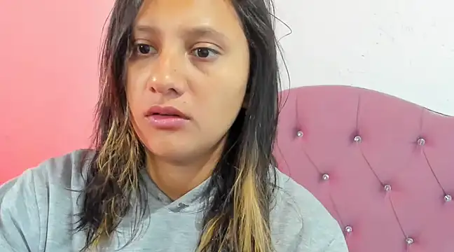 Mila nixon02 online show from 12-23-24, 04:50