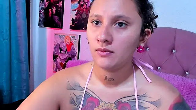 Mila nixon02 online show from 11-21-25, 03:44