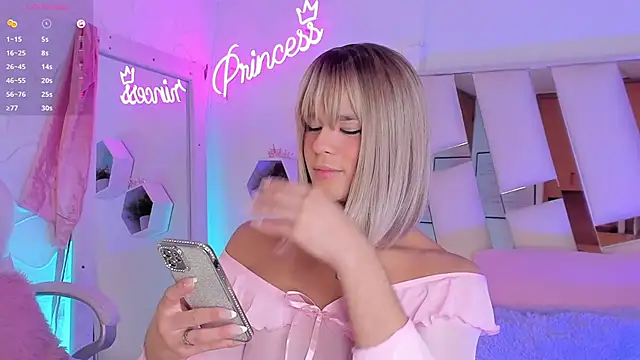 Snapshot of EthanCollens chatting on 02-14-25, 10:04 EthanCollens online show from 02-14-25, 10:04