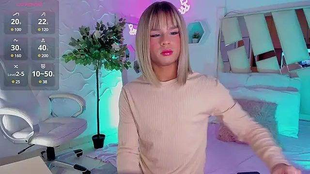 Snapshot of EthanCollens chatting on 03-18-25, 09:10 EthanCollens online show from 03-18-25, 09:10