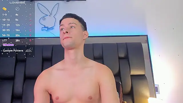 JadeSmiith  online show from 01-23-25, 09:07