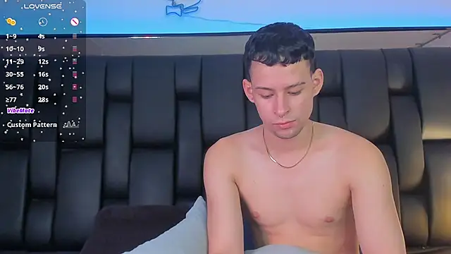 JadeSmiith  online show from 01-24-25, 09:26