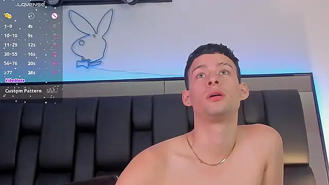 JadeSmiith  online show from 01-27-25, 09:22