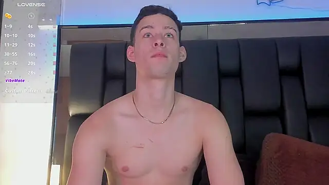 JadeSmiith  online show from 02-11-25, 08:42