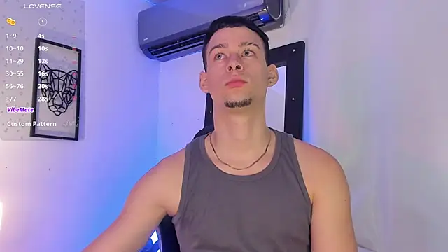 JadeSmiith  online show from 03-04-25, 09:43