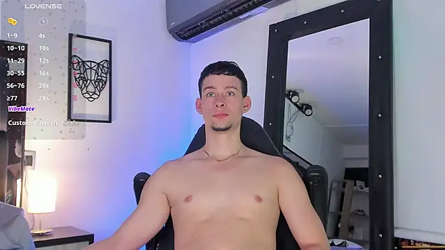 JadeSmiith  online show from 03-13-25, 10:54